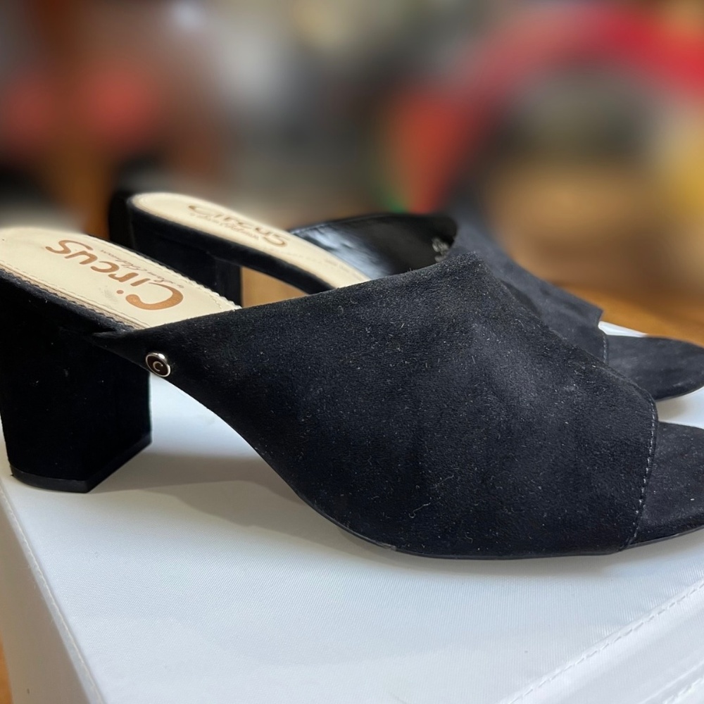 Circus by Sam Edelman Black Suzanna Open Toe Mules Sandals Shoes Womens Size 8.5